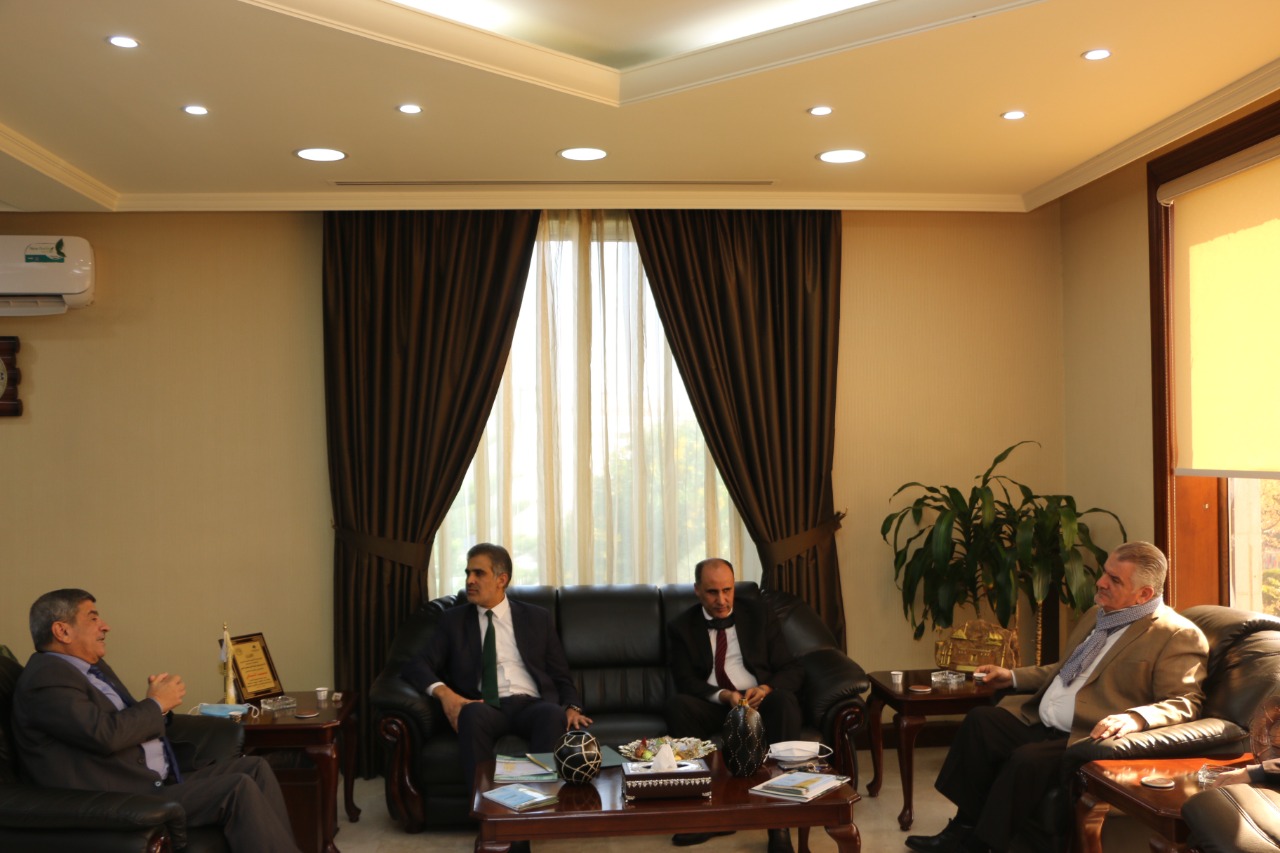 لقاء حواري في جامعة الزيتونة الأردنية لمناقشة التعديلات المقترحة على قانون الضمان-image